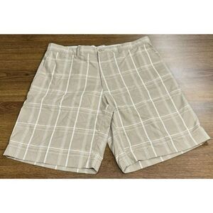 Champions Tour Men Golf Shorts Gripper Waistband Wicking Chinchilla Tan Plaid 38